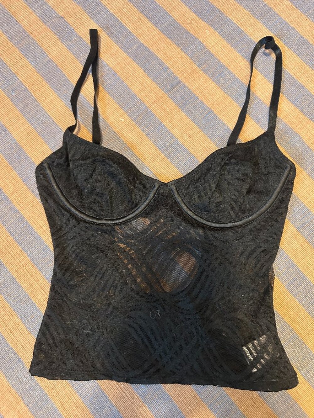 OW Kayla Black Lace Tanktop